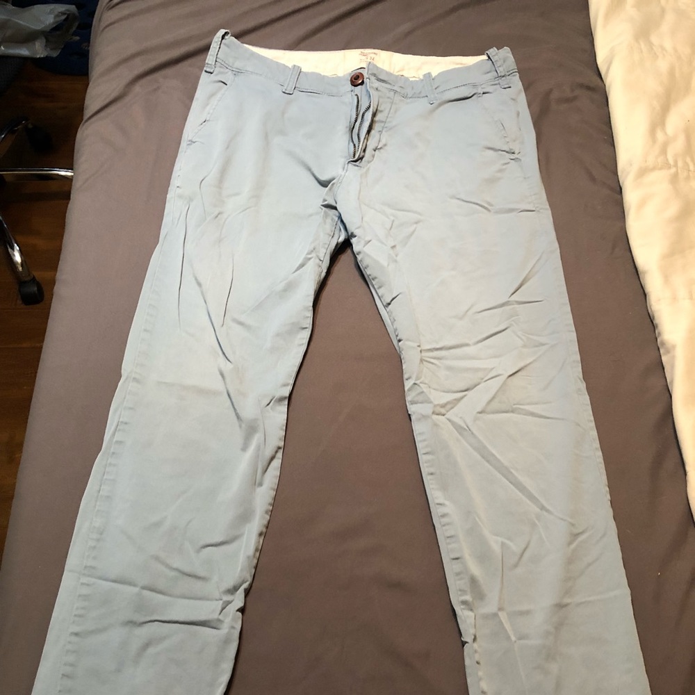 Hollister Chino 30x32 Slim Straight